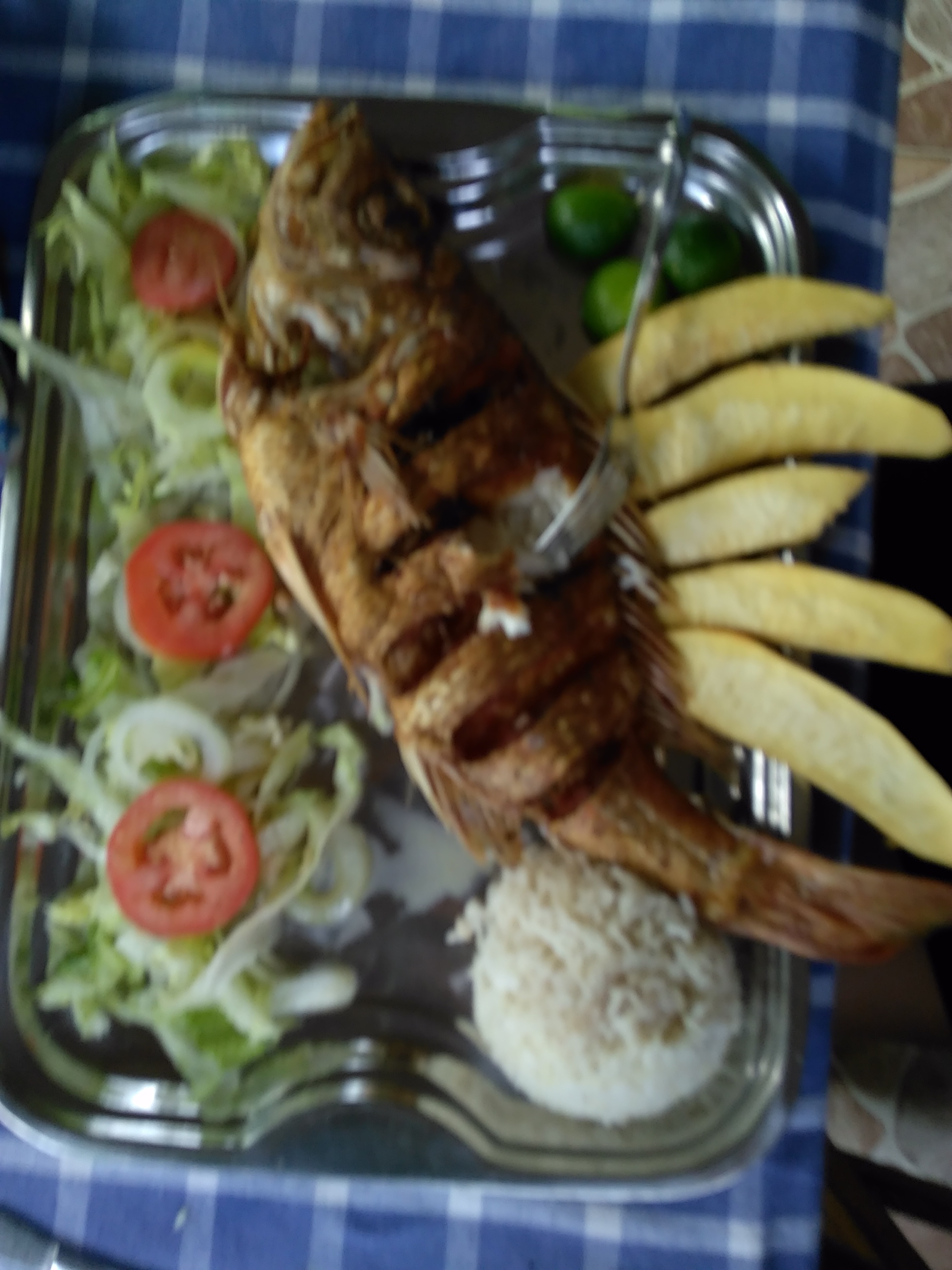 Whole fried fish